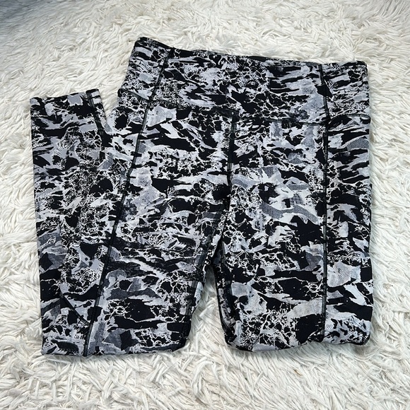 lululemon athletica Pants - Lululemon Fast & Free 7/8 Tight II *Nulux 25" Interlaced Starlight Black